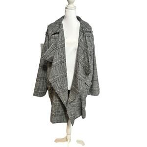 Millau black & white plaid open front long coat